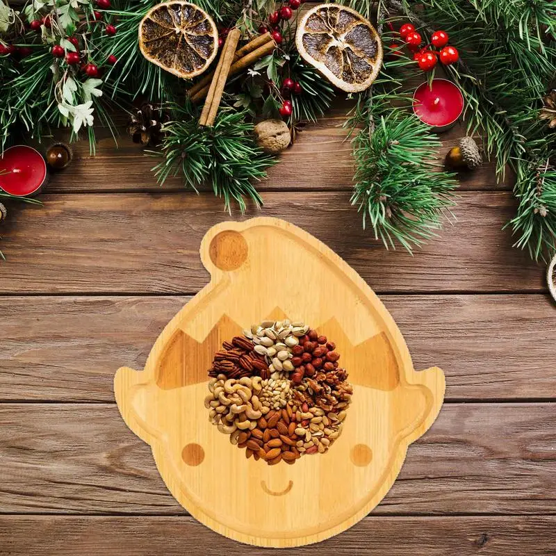 Escaliers en bois en forme d'arbre du Père Noël pour la décoration, plats de Noël, restaurant, plateau à dessert, apéritifs