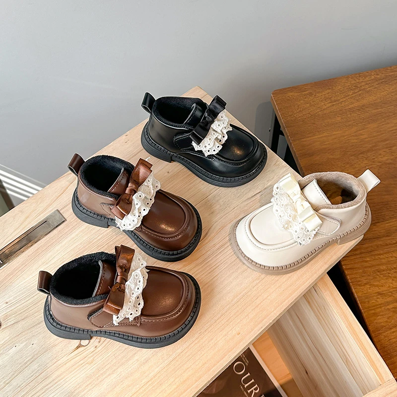 

Girls Leather Shoes Princess Lace Sweet Kids Flat Shoes Suede Warm 2025 Winter New Children Casual Fashion Shoes Round Toes Soft