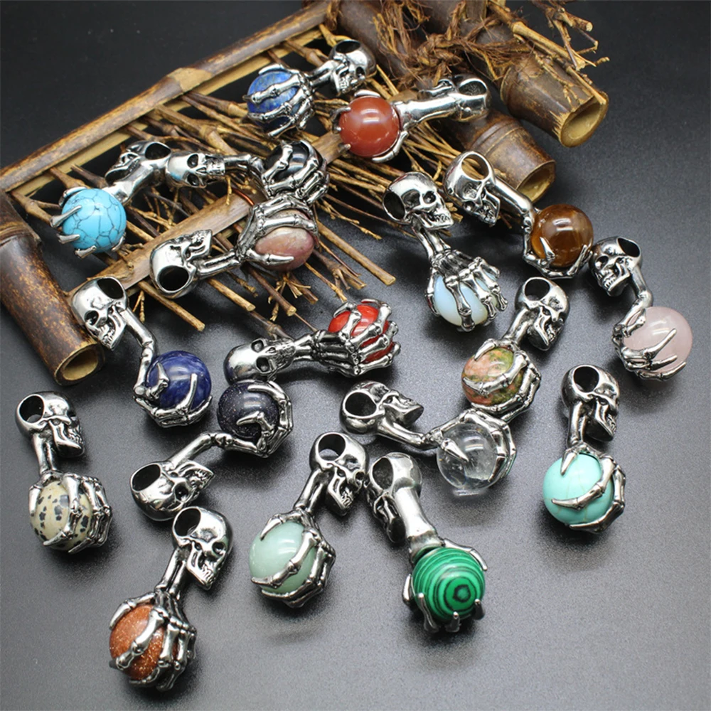 

Mineraali Natural Quartz Round Beads Stone Skull Claw Pendants Healing Crystal Gemstone Skeleton Handdle Necklace Retro Jewelry