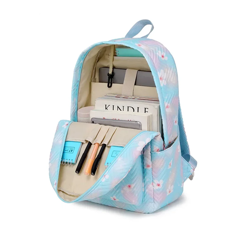 

The new printed women's bag backpack is simple and fresh, and the student schoolbag is a large-capacity three-piece backpack.