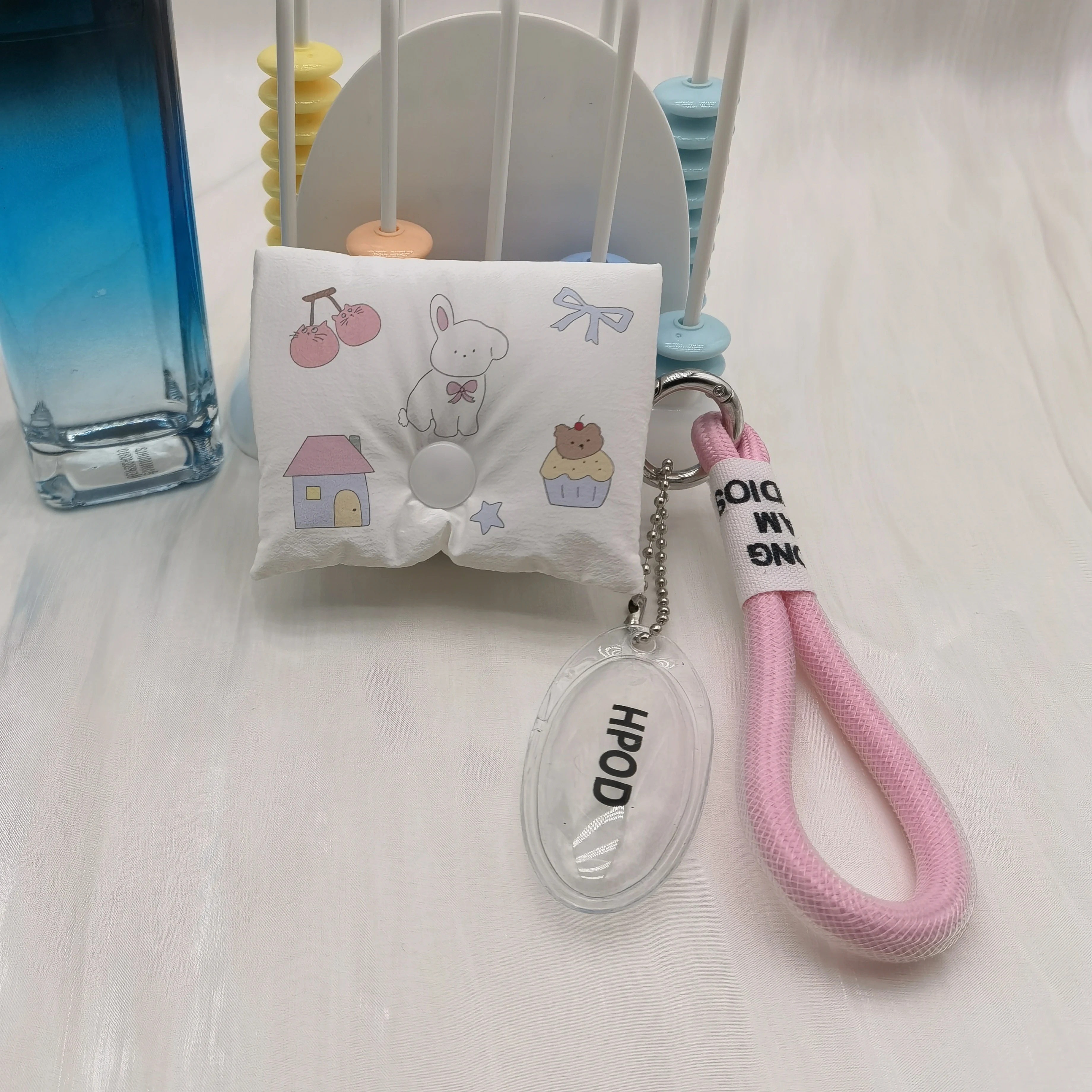 

Compatible with AirPods 3rd/4th Case Cover,Fashionable and Trendy Down Cotton Padded Quilted Headphone Bag with Portable Rope