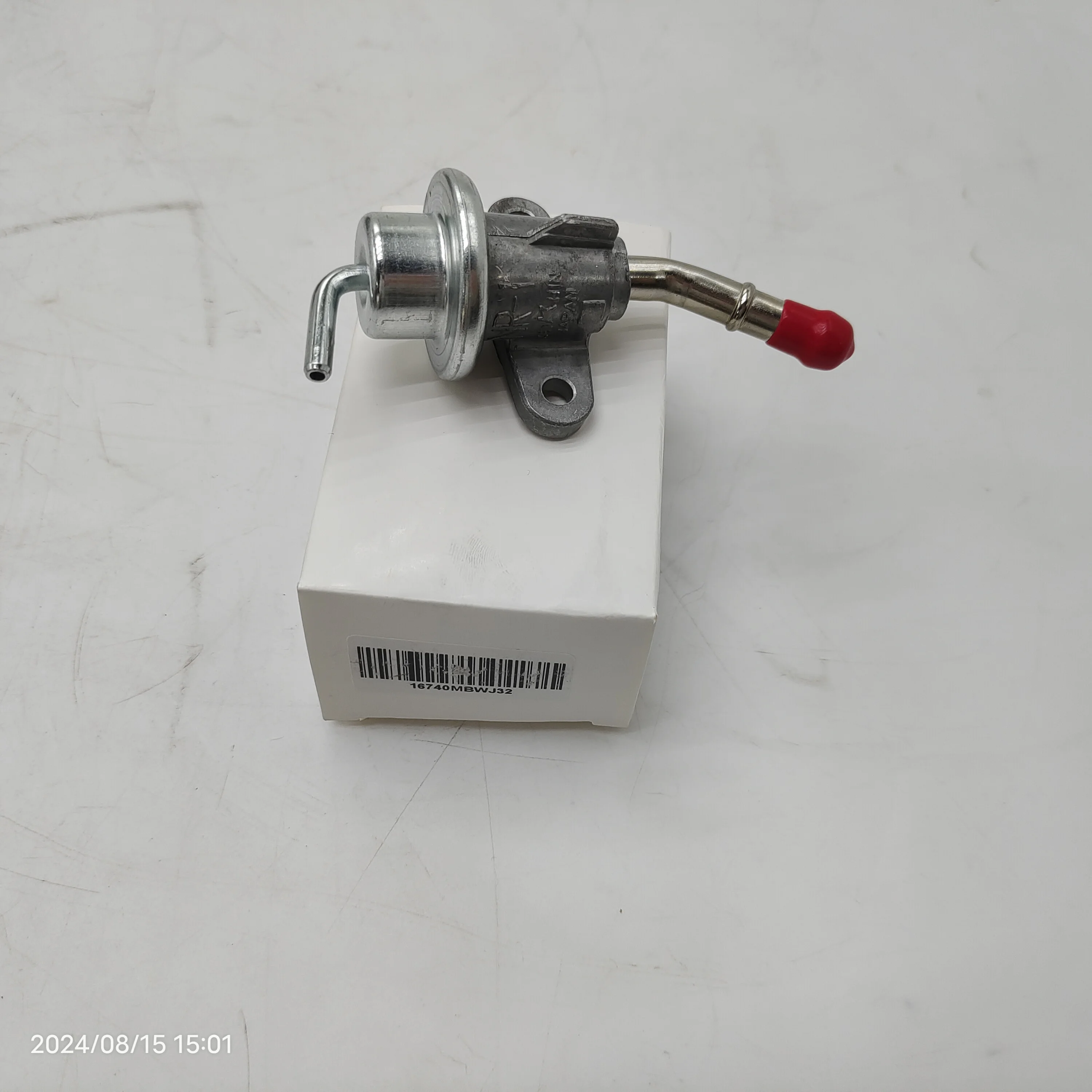 

Car Oil Fuel Regulating Valve Fuel Pressure Regulator For 2001-2006 Honda CBR 600 F4i 16740-MBW-J32 16740MBWJ32 Motorcycle