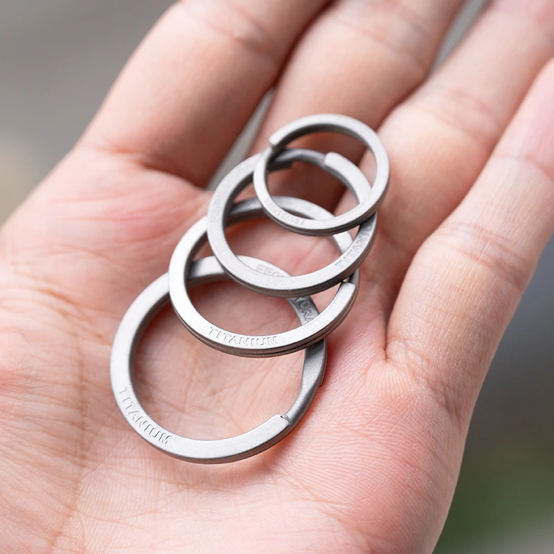 20-32mm TC4 Titanium Alloy Rotating Ring Buckle Keychain Waist Belt Buckle Spring Lock Keyring Outdoor Tool EDC Unboxing Tool