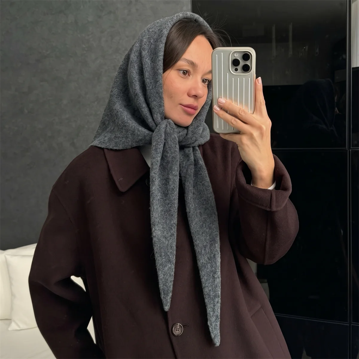 lenco-triangular-tricotado-versatil-para-mulheres-hijab-muculmano-em-cor-solida-xale-macio-e-quente-para-o-pescoco-adequado-para-viagens-diarias-em-climas-frios