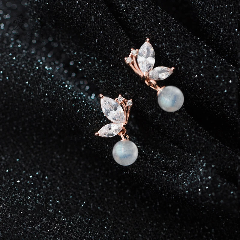 Modian Dazzling Zircon Lovely Butterfly Sterling Silver 925 Drop Earring for Women Moonstone Short Dangle Earring Fine Jewelry