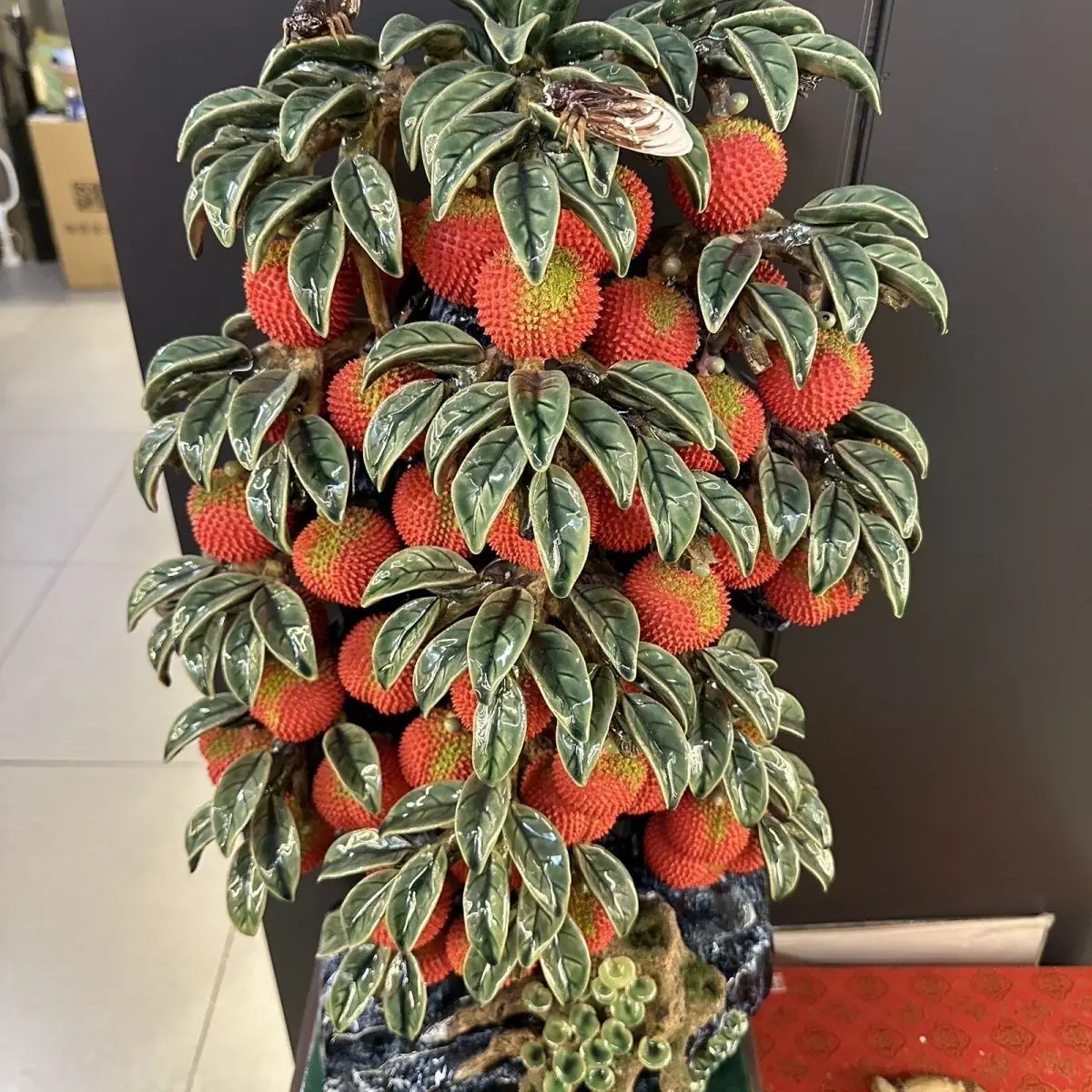 

Litchi Tree Ceramic Crafts Home Decorations Living Room Office Ornaments