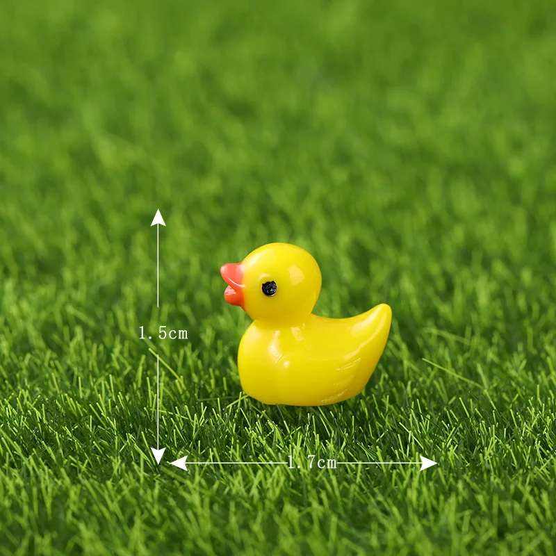 5pc Fashion Cute Mini Resin Duck Pendant Women DIY Keychain Necklace Trinket Office Home Decoration Photography Props Party Gift