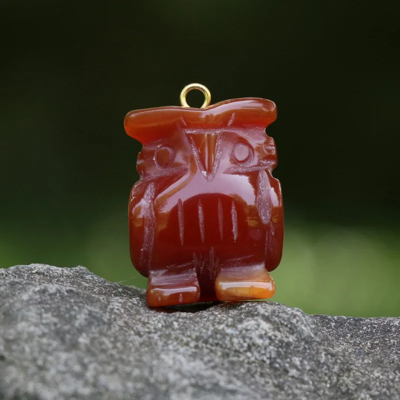 1pcs Natural Agate Crystal Red Agate Sun Bear Necklace Doll Carved Dolphin Sweet Pendants dog pendant Christmas accessories