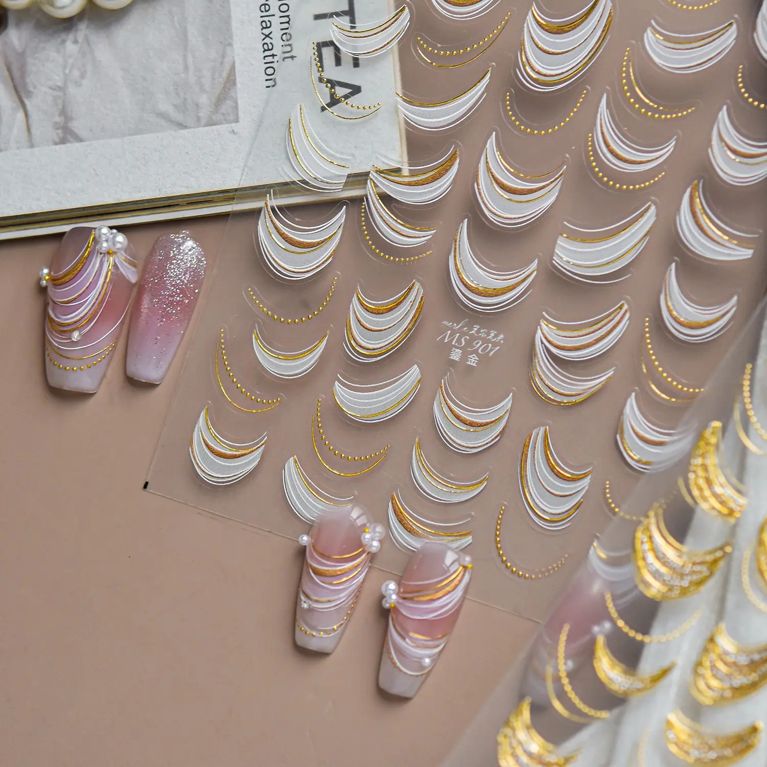 5D Gilding Metallic Gold White Curved Line Nail Stickers 3D Luxury Arc Wave Nail Decals French Tip Decor Manicure Accessories