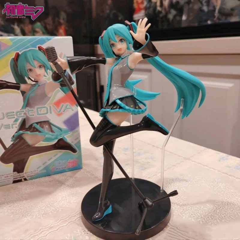 Sega Luminasta Hatsune Miku 15th Anniversary Project-Diva Anime Peripheral Figure Collection Decoration Model Toy Gifts