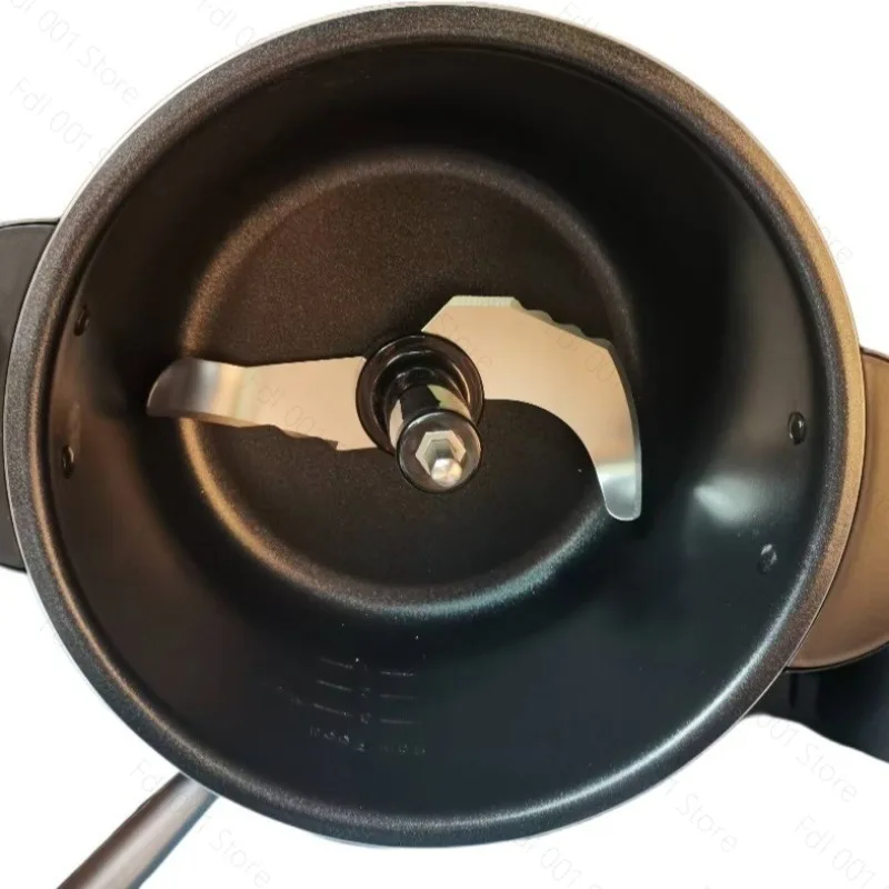 New type of staple food processing equipment: Multi-functional heating meat grinder with British plug connector
