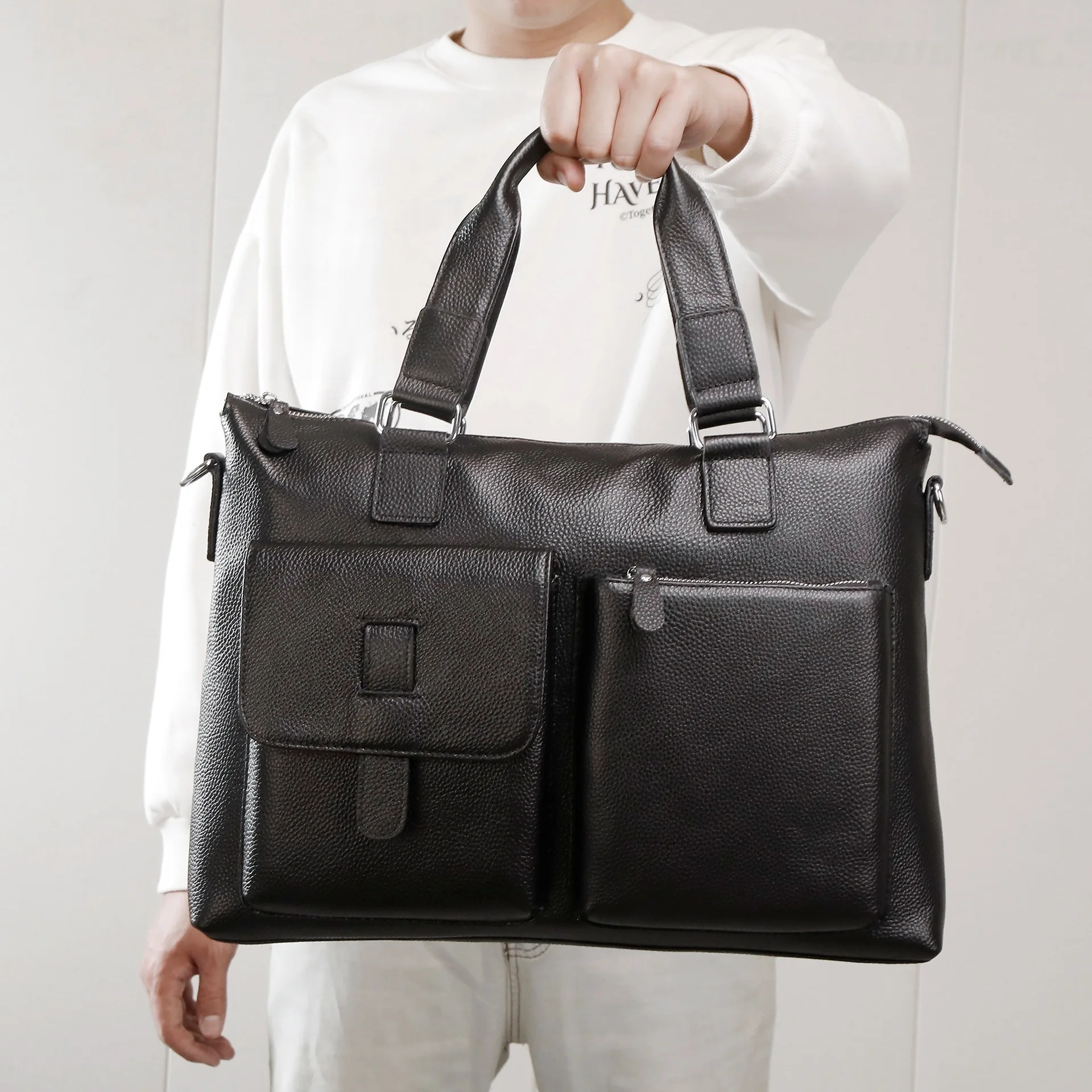 2026 New Luxury Cow Genuine Leather Business Men's Briefcase Male Shoulder Bag Men Messenger Bag 15.6 Inch Tote Computer Bag