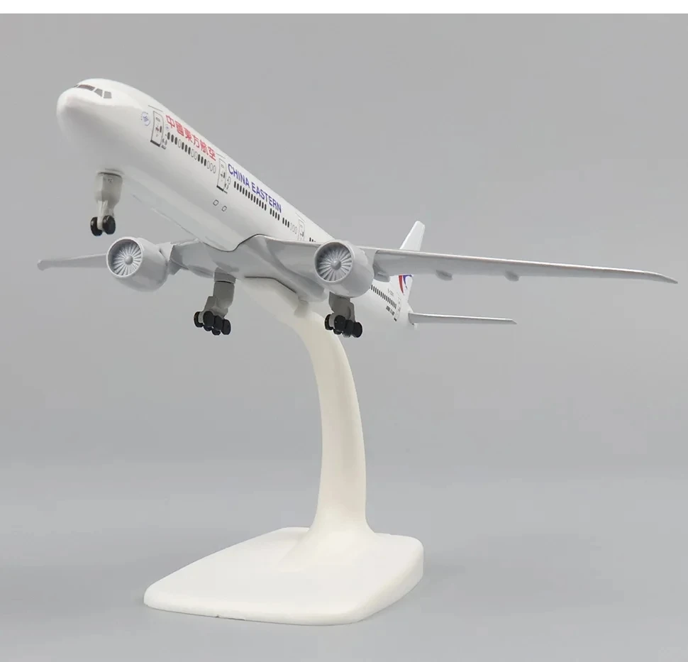 20 centimetri In Lega di Metallo Aria China Eastern Airlines 777 B777 Airways Diecast Modello di Aereo Aereo Giocattoli Aerei con Ruote Carrello di Atterraggio