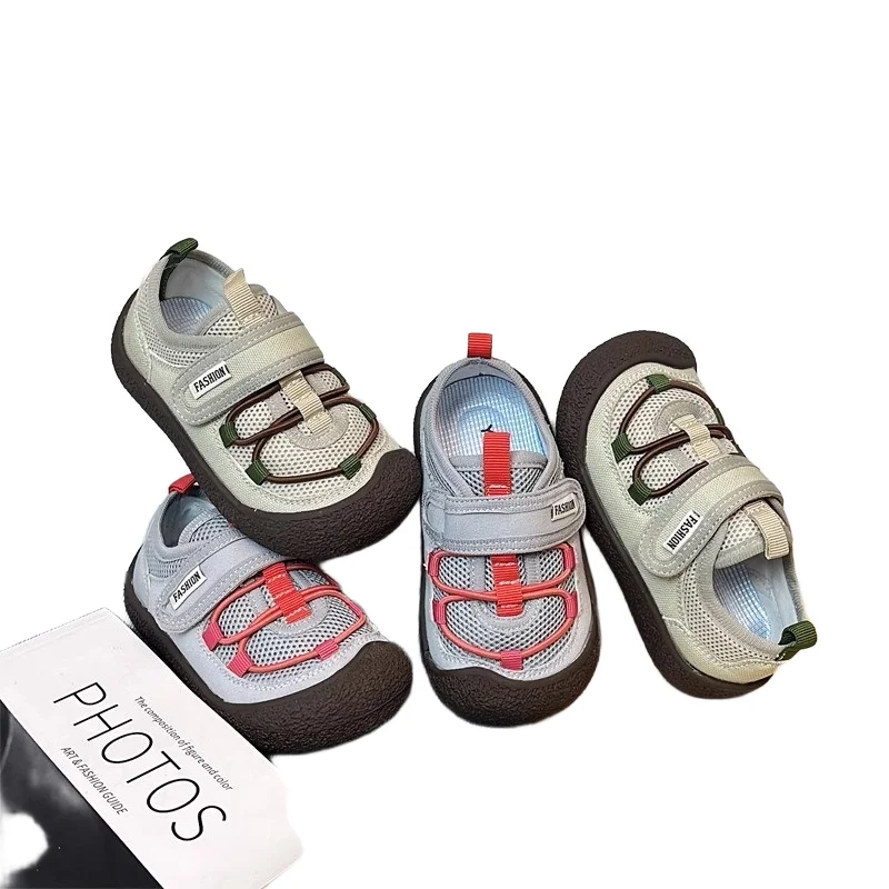 

Детская модная спортивная обувь, новинка лета 2025 года, уличная нескользящая повседневная обувь на мягкой подошве для мальчиков и девочек, детская обувь на мягкой подошве