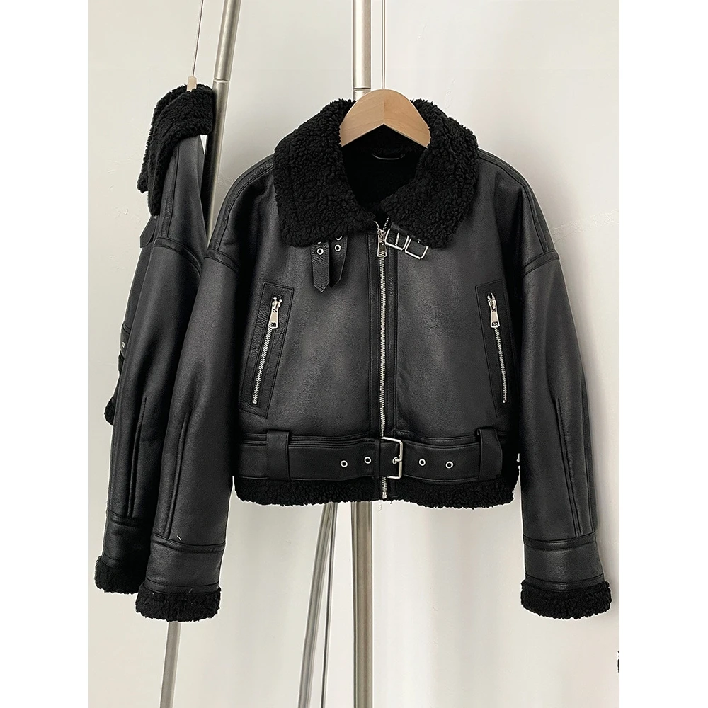 เสื้อแจ็คเก็ตมอเตอร์ไซค์สไตล์เรโทร ทำจากหนังแท้และขนแกะ  รุ่นใหม่ล่าสุดสำหรับฤดูใบไม้ร่วงและฤดูหนาว