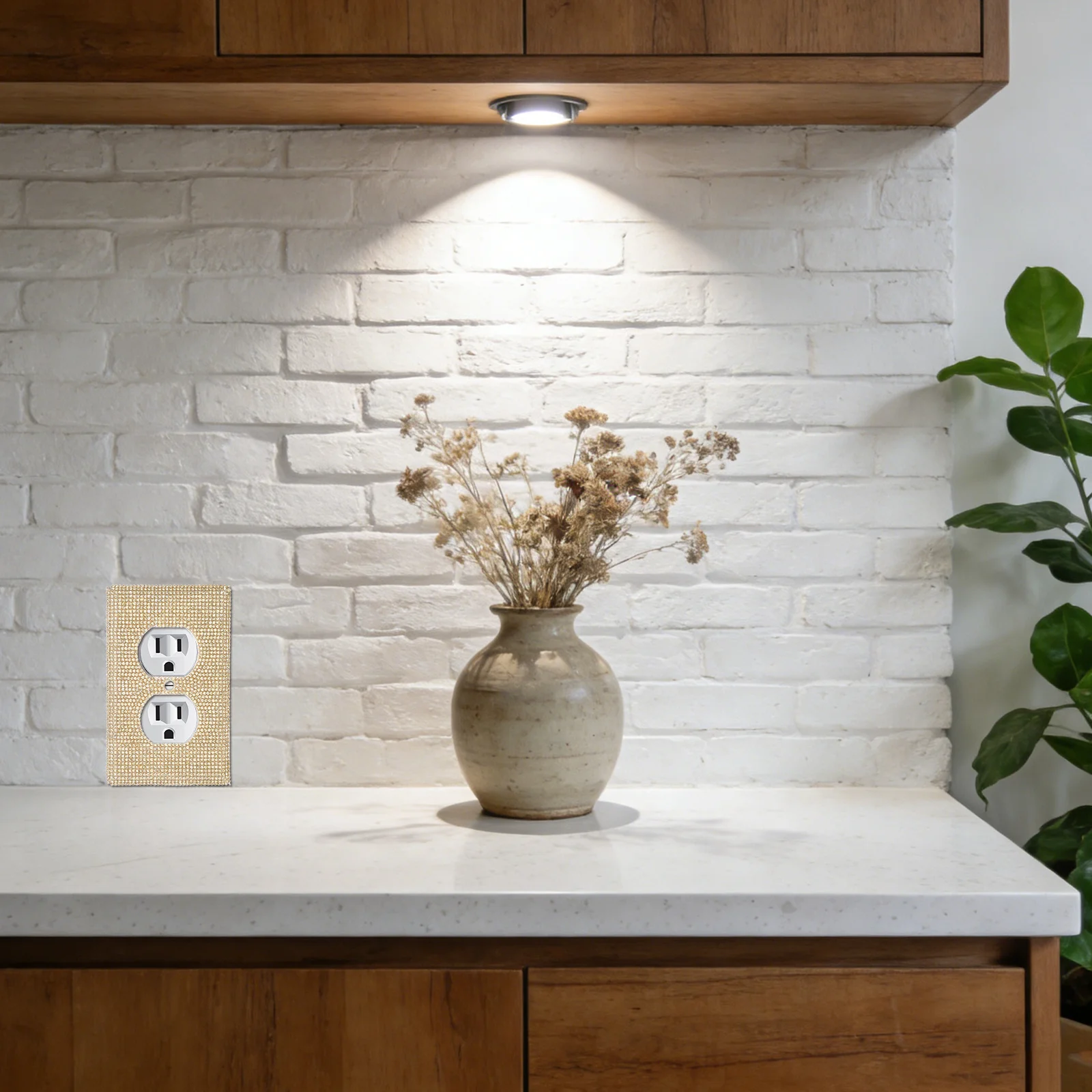 

Декоративная накладка на розетку с кристаллами, 1 шт., для современного дома и офиса