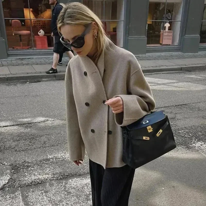 

Women Casual Woolen Coats Retro Loose Double Breasted Stand Collar Short Jacket 2024 Autumn Winter Office Lady Street Outerwear