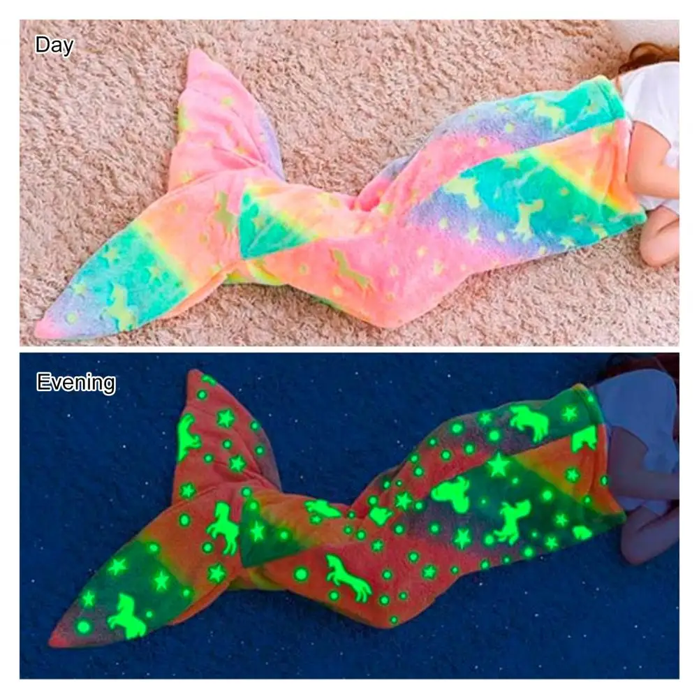 Coperta a coda di sirena Sacco a pelo Morbido involucro in flanella che si illumina al buio Sacco a pelo Coperta per la scuola materna domestica