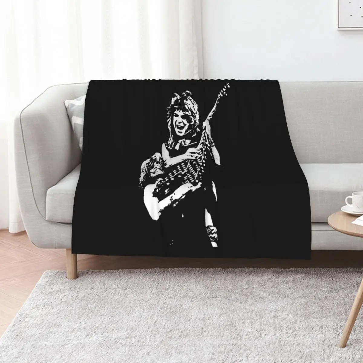 

Randy Rhoads Tribute Throw Blanket Luxury Throw Blankets Sofas Of Decoration Bed covers Summer Blankets