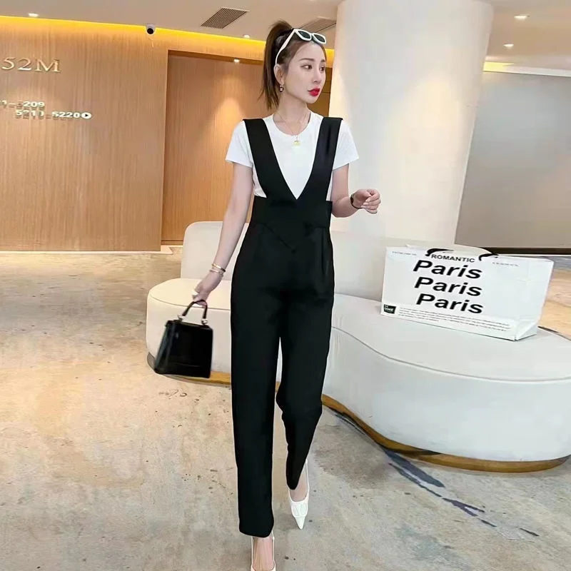 Summer New Korean Women\'s Large jumpsuit+White T-shirt Top Set