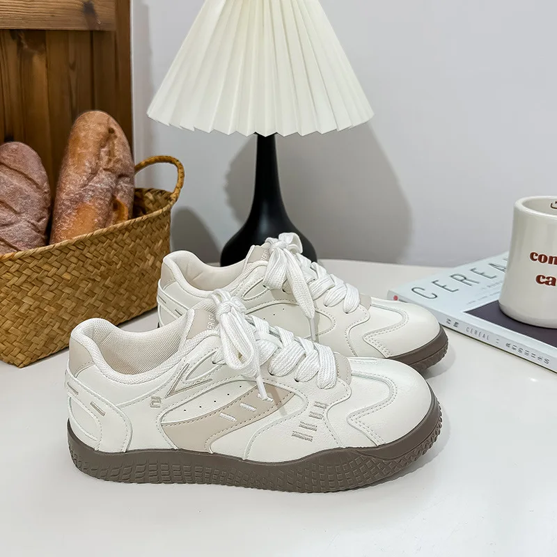 Women's Thick Bottom Dequn Shoes Spring 2026 Retro Style Low Cut Canvas Sneakers Breathable Cotton Lined Rubber Soled