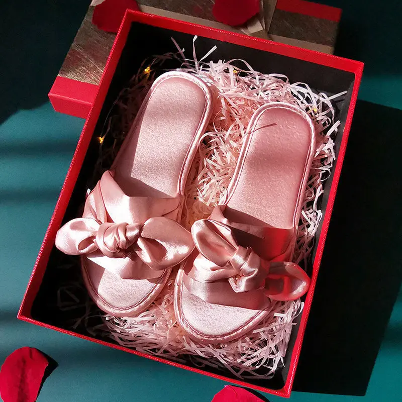 Chinese Style Bride Groom Party Slippers 35-46 Big Size Slippers 2022 Spring Home Couple Wedding Flat Shoes Women Gift Slippers