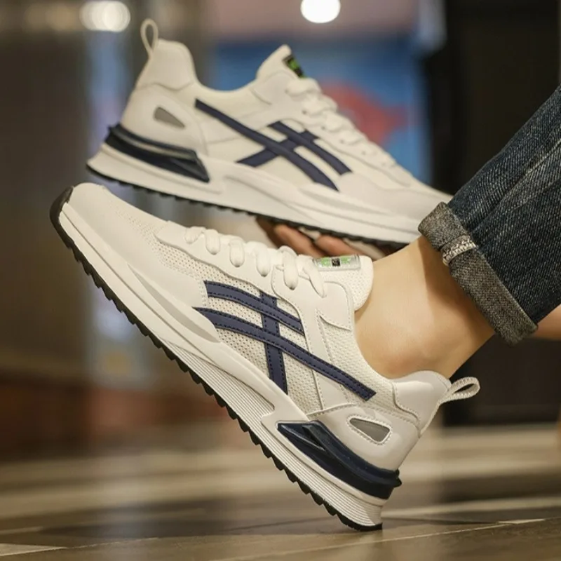 Scarpe da ginnastica casual da uomo di tendenza estiva Vendita calda da uomo Mesh traspirante Scarpe sportive con piattaforma Smorzamento Scarpe da trekking resistenti all'usura Zapatos