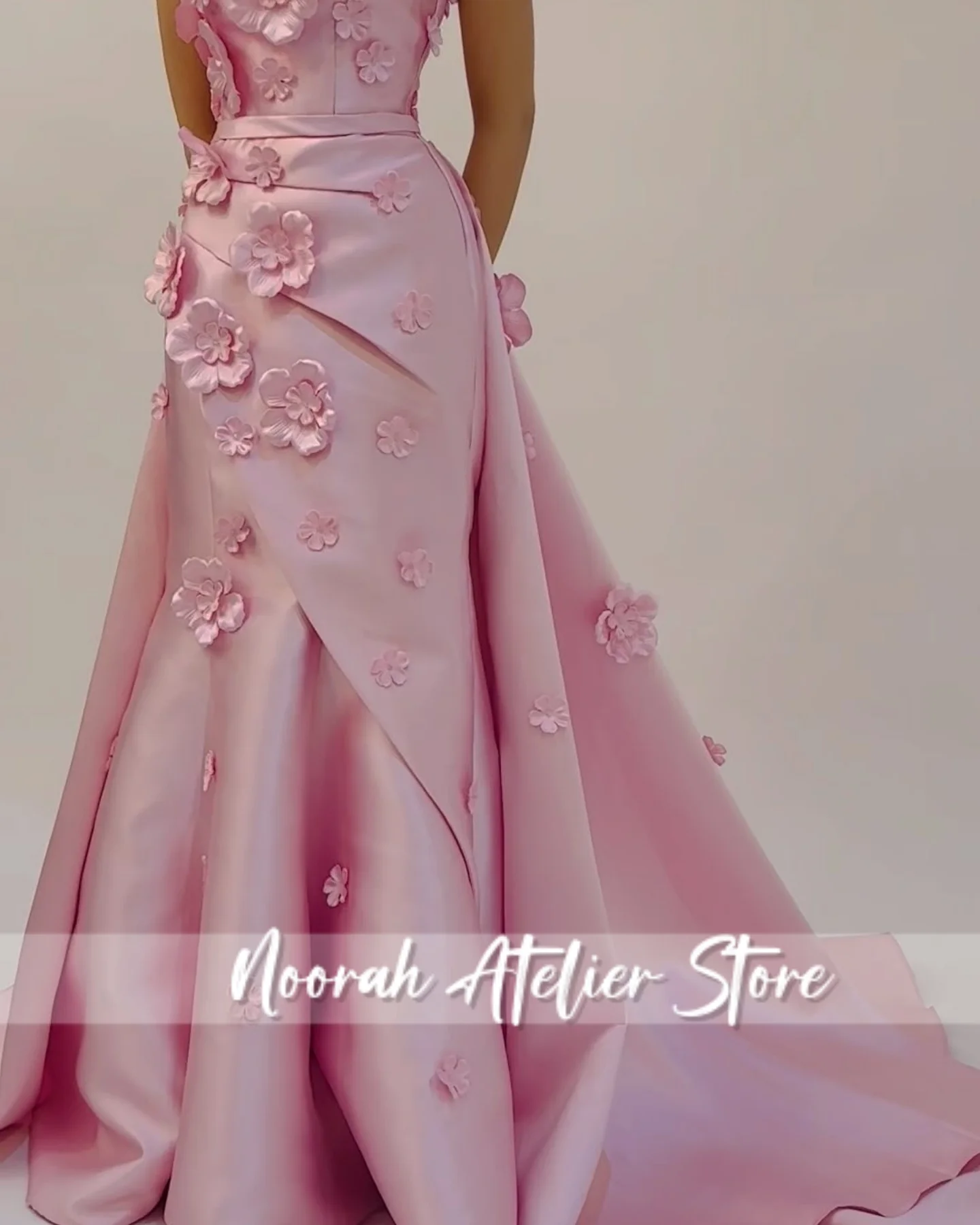 ใหม่สีชมพู Strapless 3D ดอกไม้ดูไบชุดราตรี 2025 ชุดแต่งงานซาตินชุดราตรีชุด FBساتة สําหรับโอกาสพิเศษที่กําหนดเอง