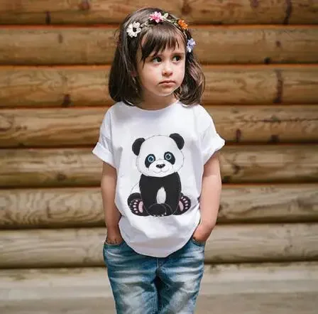 2024 neue T-Shirt Kinder Jungen und Mädchen druckt Design T-Shirts Pandas Bambus Eisbären tanzen Kawaii Harajuku süße T-Shirts