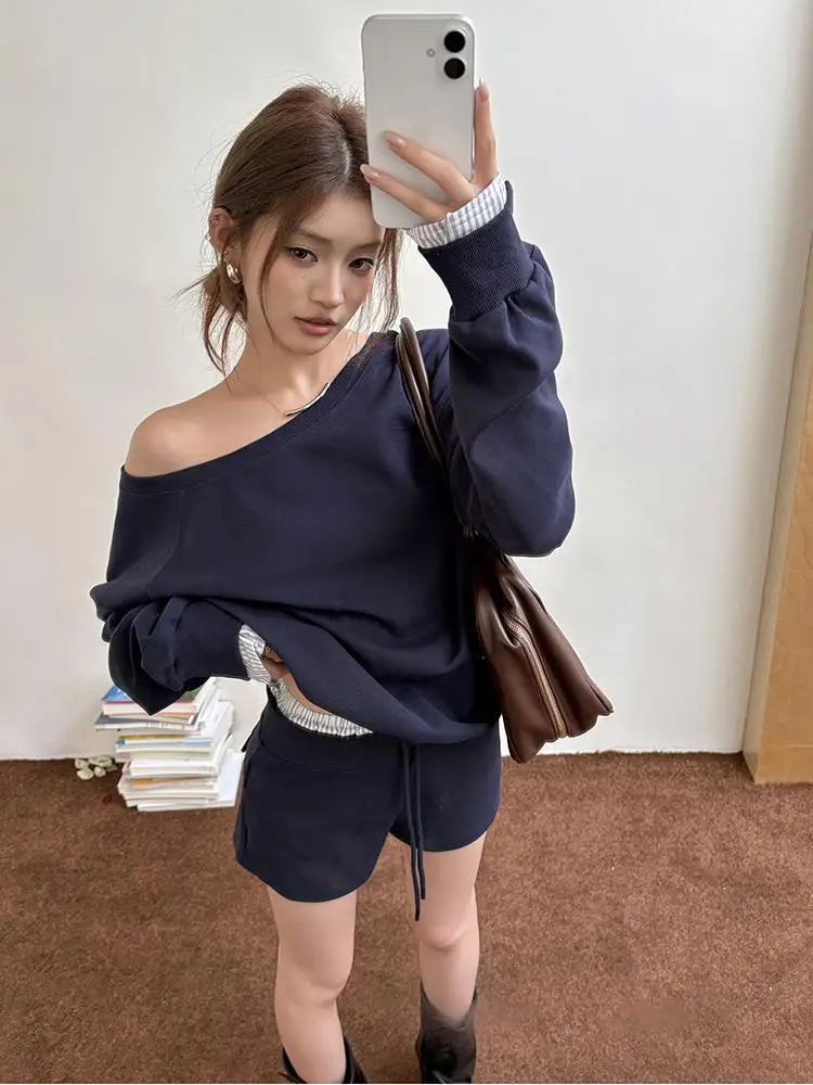 

Осенний женский праздничный комплект из двух предметов, синий, бежевый, сексуальные топы с открытыми плечами и длинными рукавами + повседневные шорты на шнуровке с высокой талией