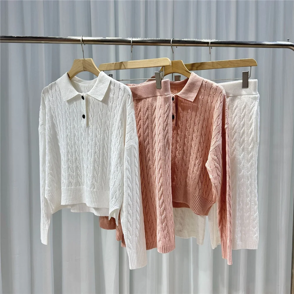 Women's Shorts Set Lapel Twisted  Sequined Long-Sleeved Pullover Sweater+Elastic Waist Straight Shorts 2-Piece Set