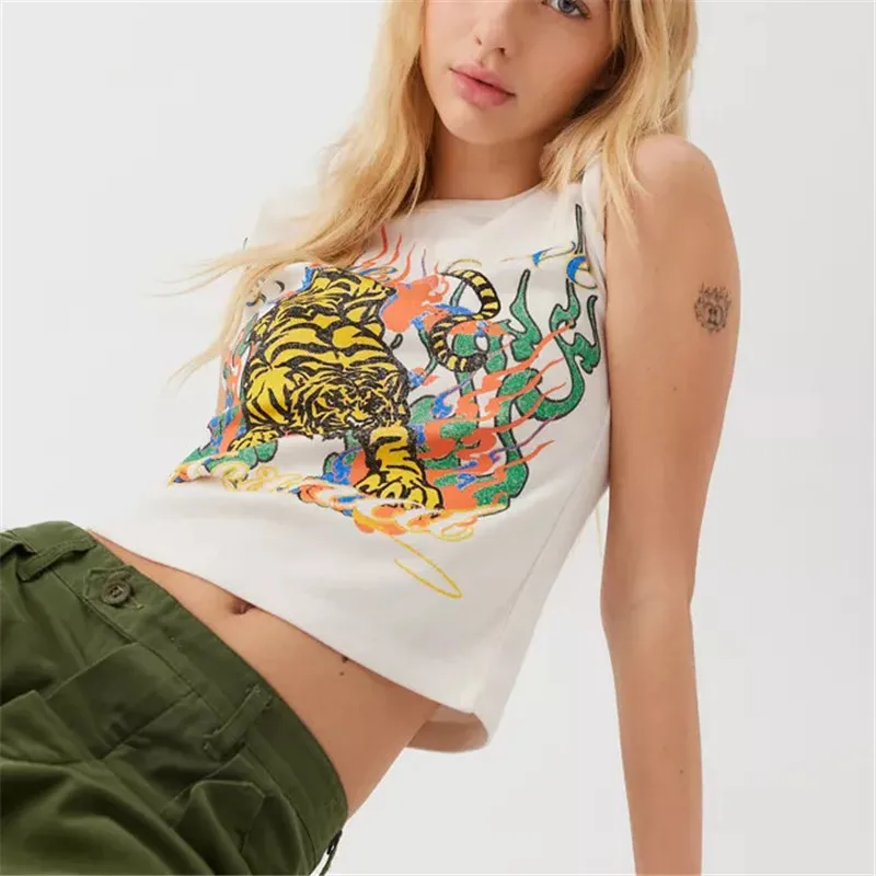 Gaono Baby Tees for Women Cute Tiger Graphic Short Sleeve T- Shirt 2000s Y2K Summer Crop Top for Teen Girls Aesthetic