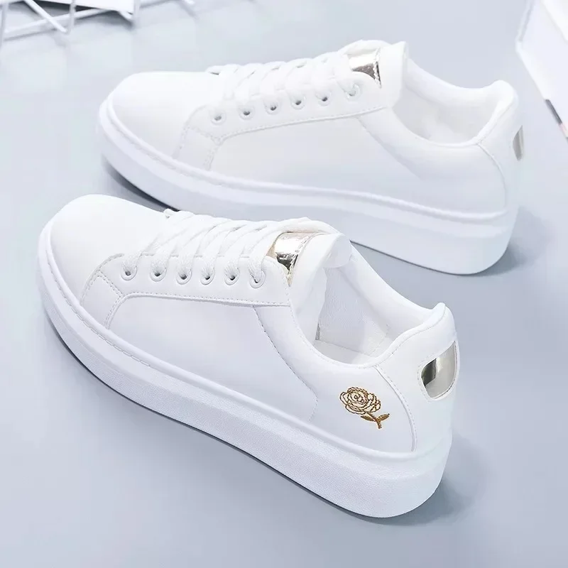 

Small White Shoes For Women Casual Skateboard Shoes Flowers Embroidered Platform Flat Sneakers Girls Sports Walking Trainers