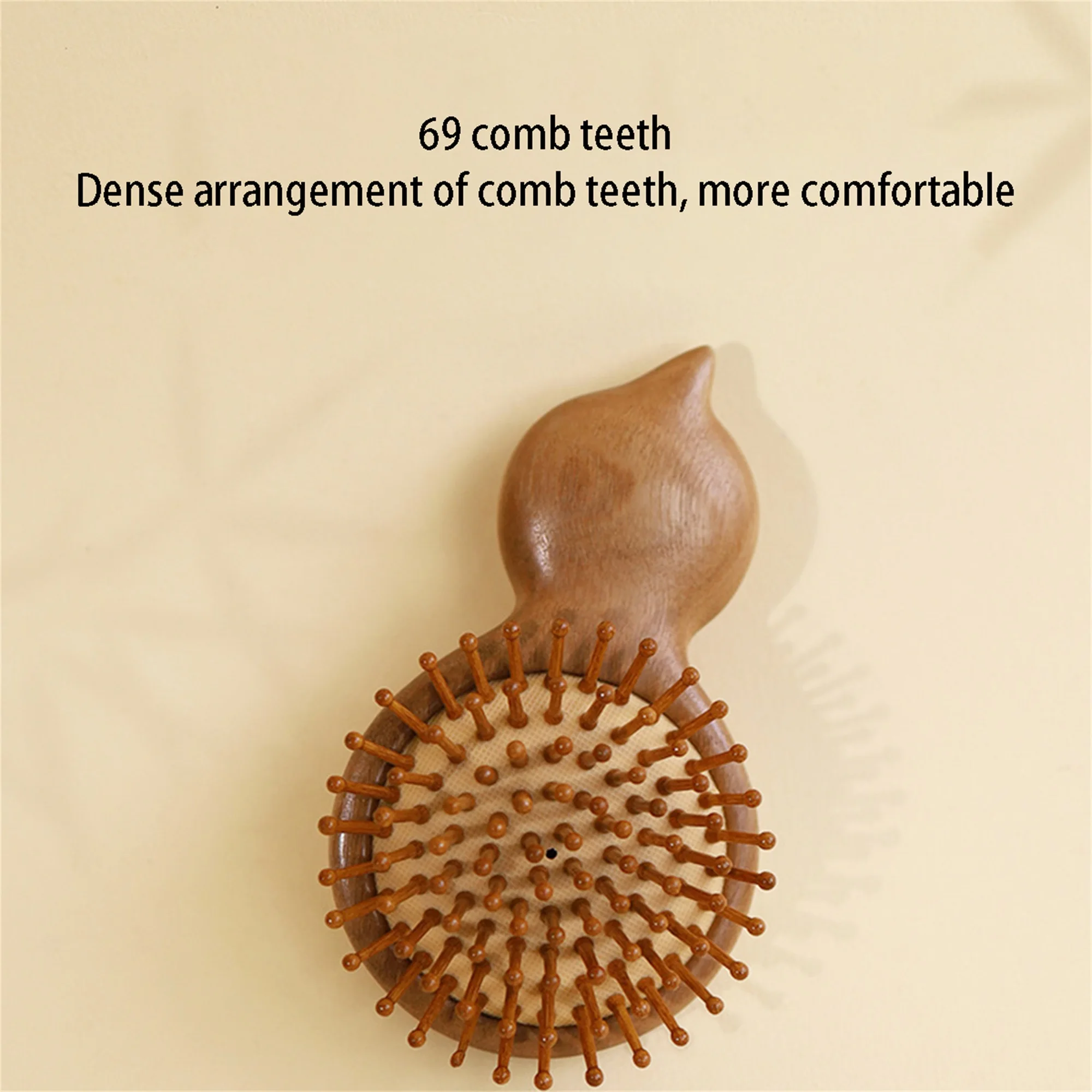 

Wooden Air Cushion Scalp Massage Brush with Gourd Shape Design for Portable Hair Care and Relaxation