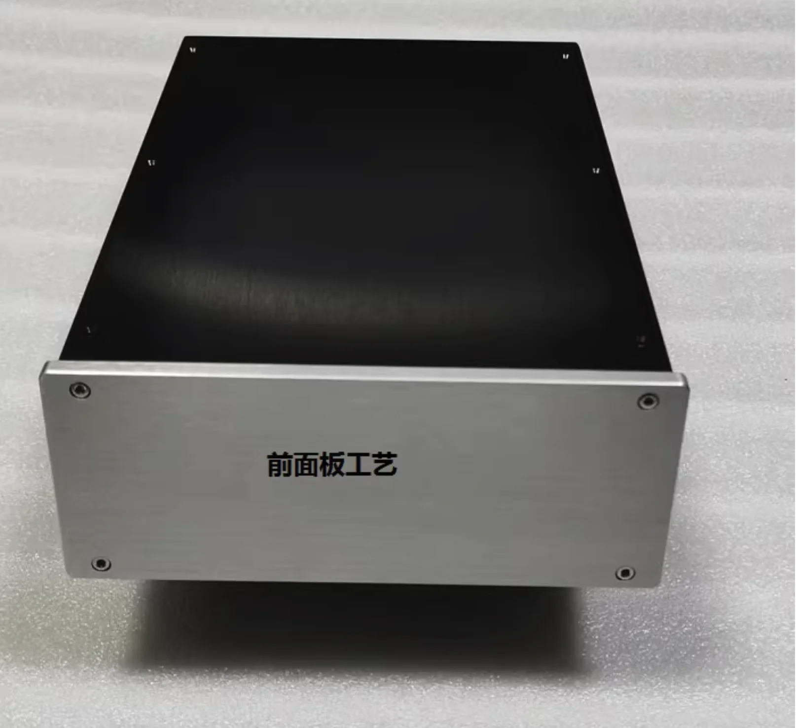 

Алюминиевый корпус для усилителя / Корпус для предусилителя / Корпус для самостоятельной сборки усилителя (220*90*340 мм)