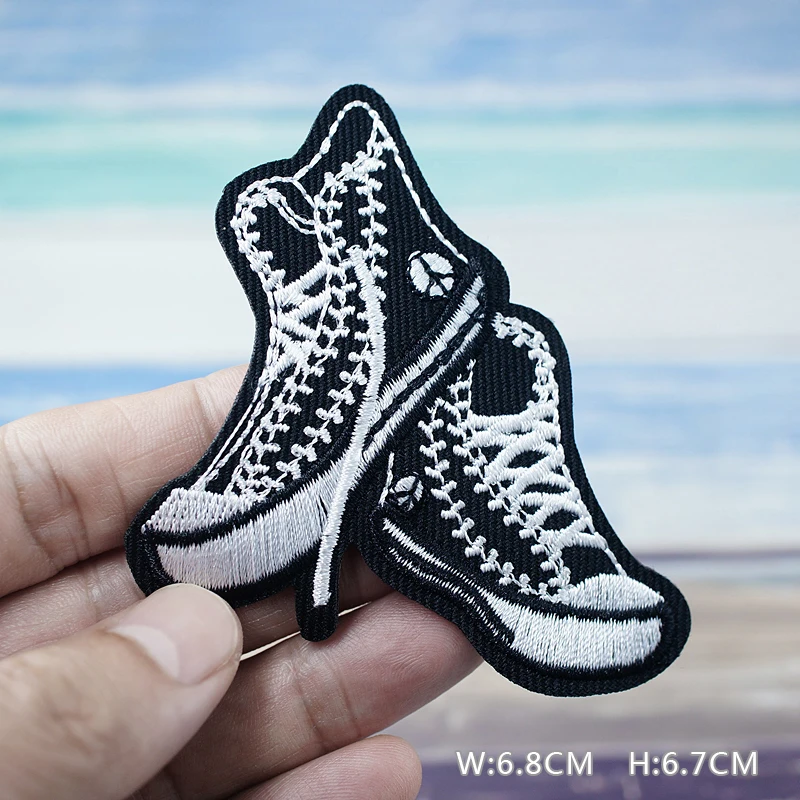 Zipper Shoes Cat Patches Embroidery For T-Shirt Iron On Appliques Clothes Jeans Stickers Badges PUNKER OOPS