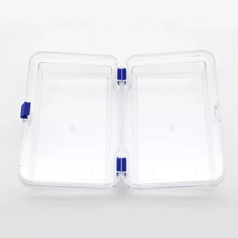 Dental Box - Flexible and Compact for Denture Storage:Protect and store your dentures easily with this transparent and box.