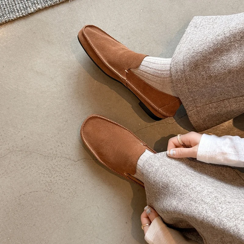 

2026 Модные женские туфли-лодочки, женские замшевые лоферы из коровьей замши, весенние повседневные туфли из натуральной кожи на низком каблуке, женские туфли с круглым носком, размеры 34–41