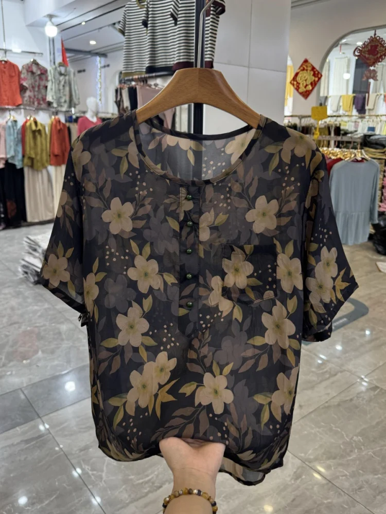 젊은 엄마의 패션 라운드 넥 프린트 오르트 슈에 쉬폰 탑 여름 신상 슬레 유니크 스몰 사이즈 중년 여성용 탑