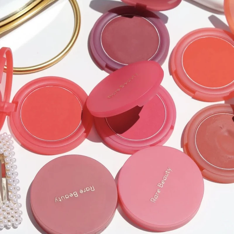 Rare Beauty - Colorete en Crema que se Convierte en Polvo, 7 Colores, Suave, Mate, con Textura Esponjosa, Ligero e Hidratante