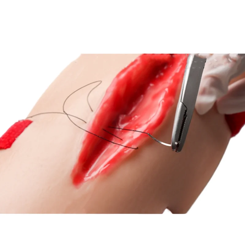 

Trauma simulation wound practice module for nurse training and schools