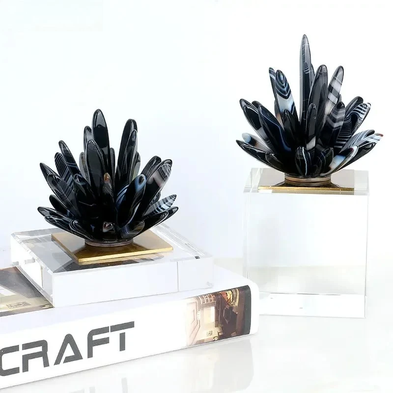 Black Agate Flower Crystal Artwork Ornaments Desk Decoration Crystal Base Floral Shape Sculpture Modern Room Aesthetics Decor