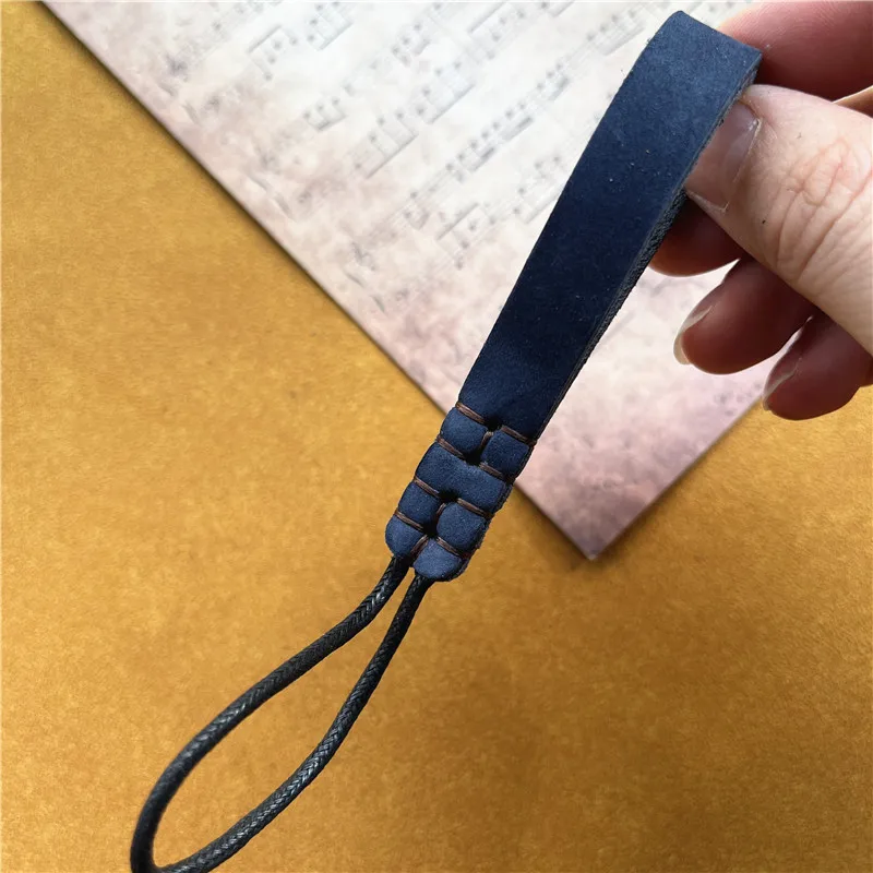 

Key Chain Genuine Leather Car Keychain Handmade Cowhide Lanyards Retro Keycord Simple Lanyard for Keys Premium Accessories