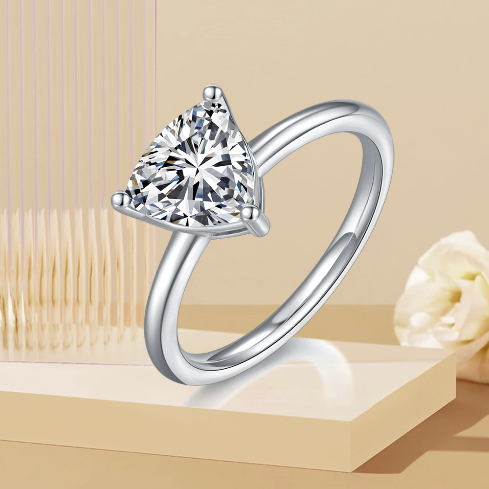 

S925 Серебро 2-каратное треугольное индивидуальное модное кольцо с цирконом, женское новое изысканное простое обручальное кольцо, ювелирные изделия для женщин