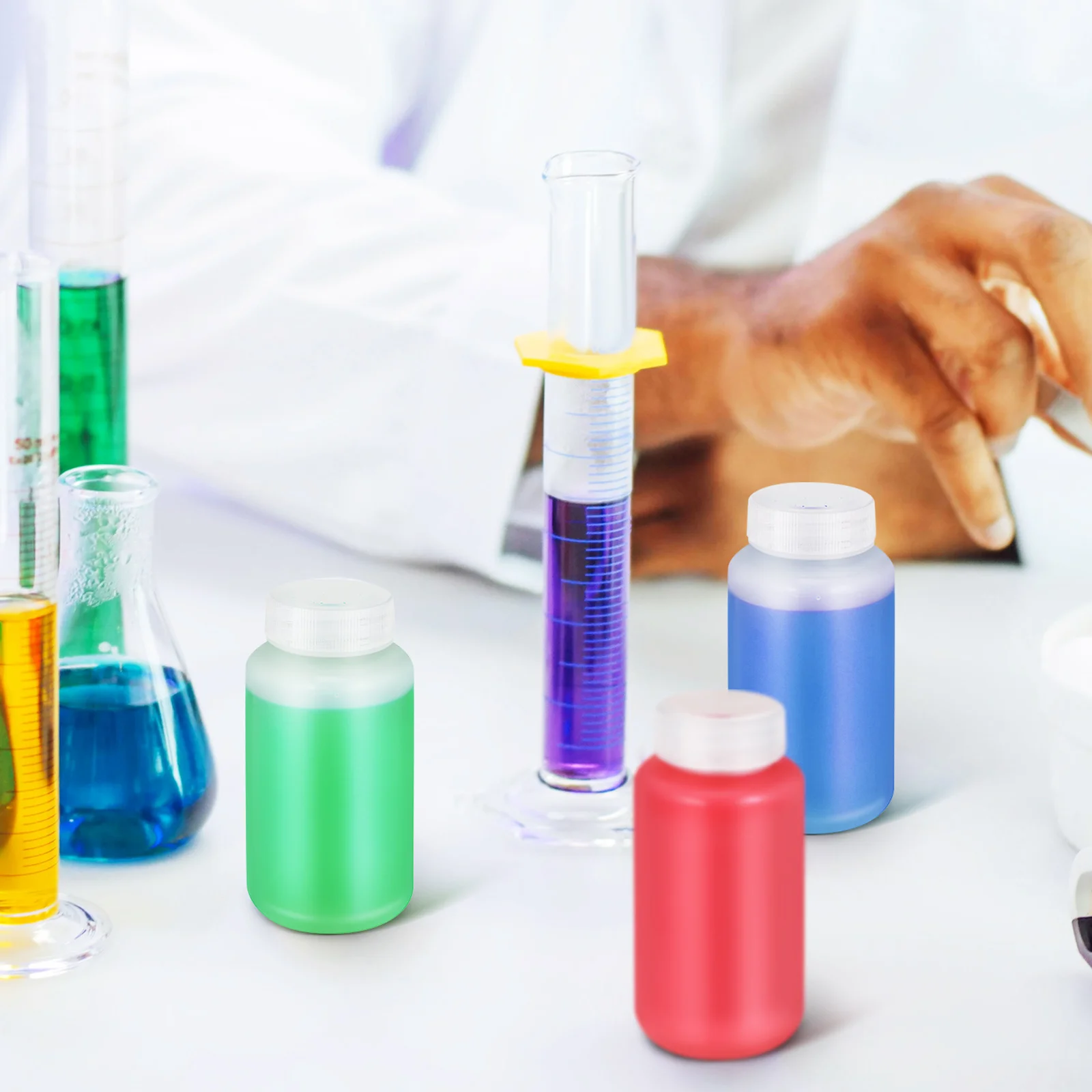 5Pcs Plastic Lab Chemical Bottles Wide Mouth Sealing Sample Containers Liquid Storage Refillable Reliable for Testing 250Ml