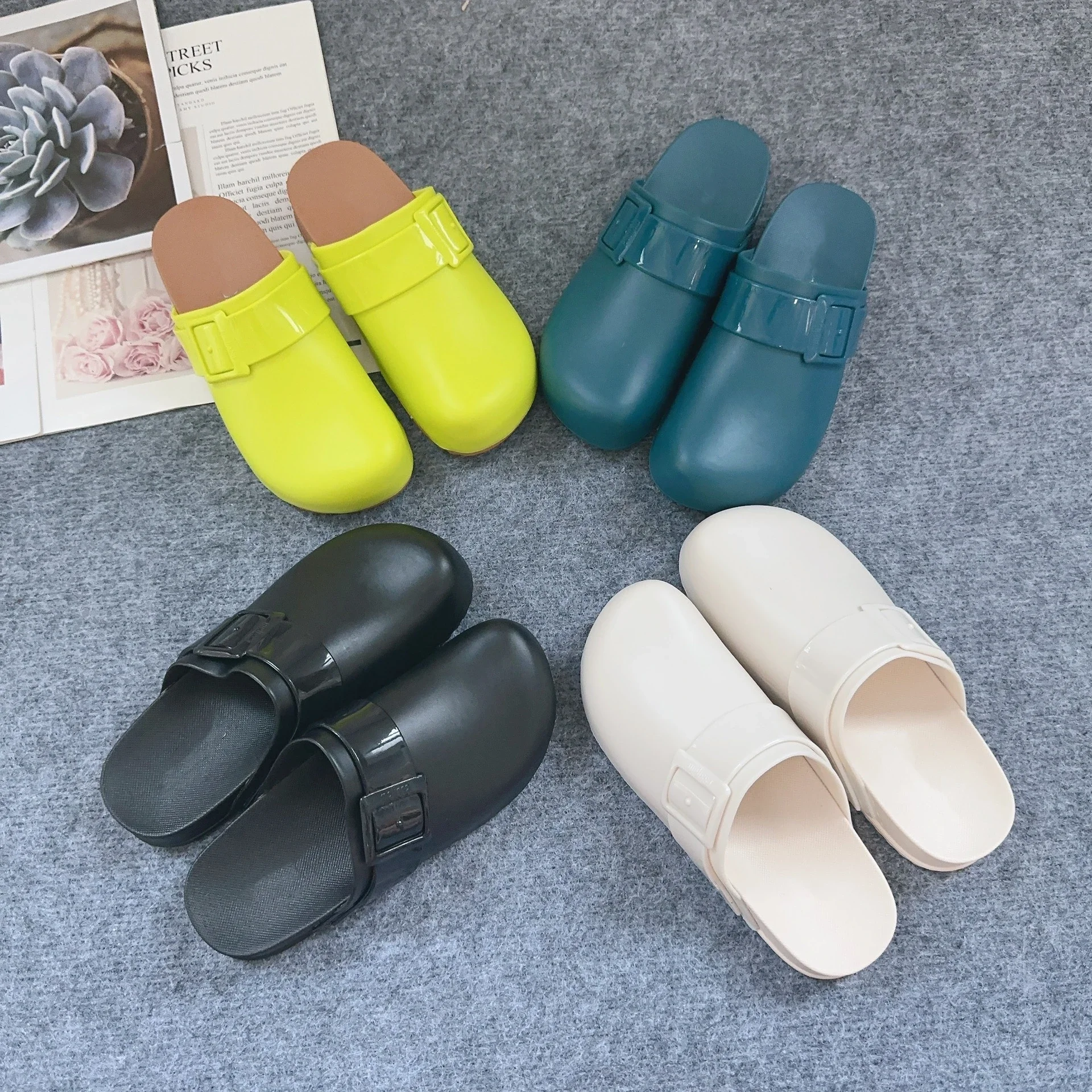 여성용 미니 멜리사 하프 팩, 두꺼운 밑창, 단색 레이지 슬리퍼, 커플 패션, 실내 야외 홈 신발, 의사 간호사 젤리 