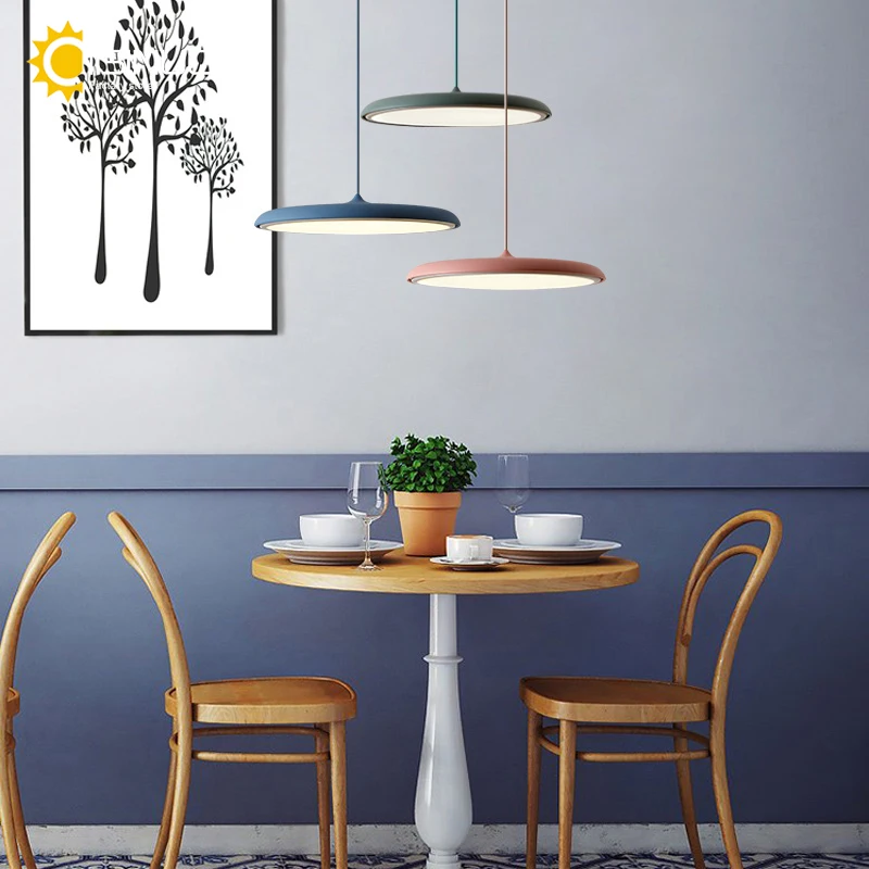 

Metallic UFO-inspired Pendant Lights Post-Modern Industrial Designer Hanging Fixtures Adjustable cords for Caffe Bistro Home Bar