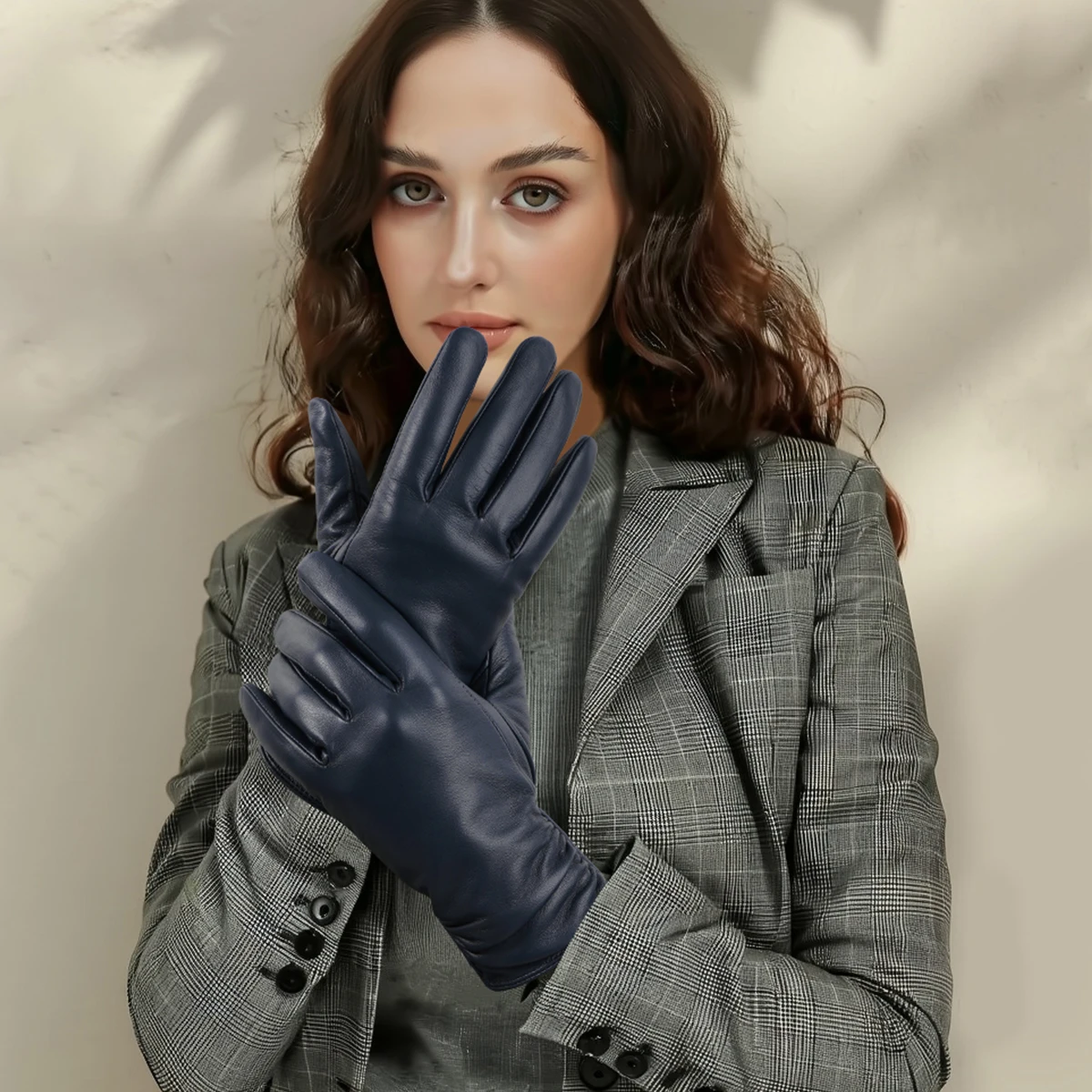 

Зимние женские элегантные перчатки из натуральной овечьей кожи, совместимые с сенсорным экраном, теплая подкладка, стильный дизайн, прочный