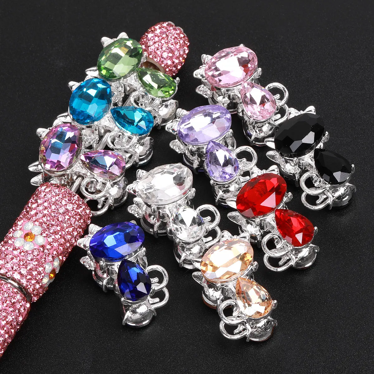 6pcs 1.55x2.6cm Random Color Mix Embed Rhineston Double Sided Cat Shape Colorful Crystal Beads Creative Pen For Jewelry DIY
