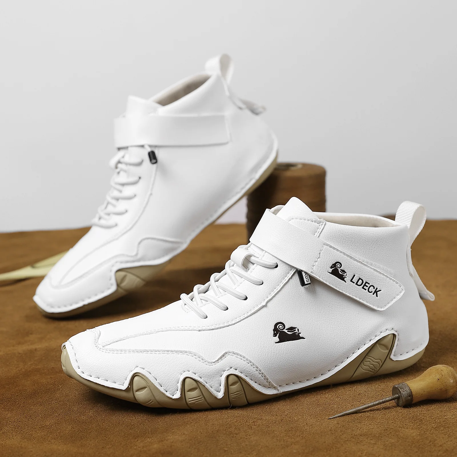 Mens High Top Casual Boots Sneakers Plus Size Octopus Shoes Breathable Comfortable All Match Sports Walking Footwear